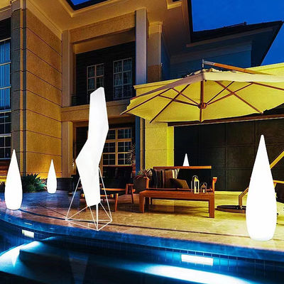 ไฟฟ้าพื้น LED ประดับบ้านแบบนอร์ดิกโมเดิร์นสําหรับห้องนั่งเล่น