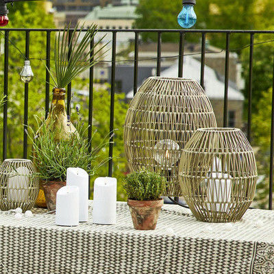 Ip44 LED Rattan Standing Lamp Shade สําหรับสระว่ายน้ําสวน