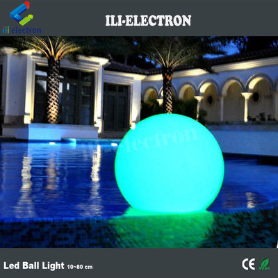 สระว่ายน้ําหมู่บ้านวันหยุด Led Floating Ball