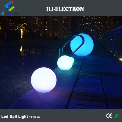 สระว่ายน้ําด้านพลาสติก LED ลูกแสง