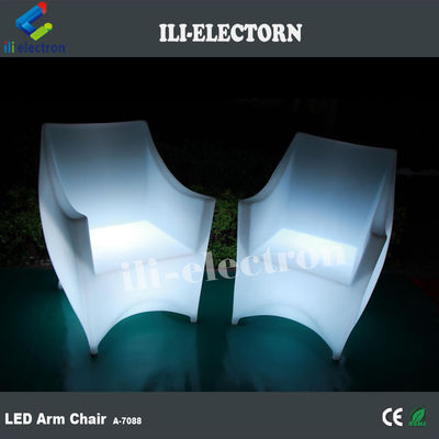 100% PE พลาสติก สามารถชาร์จใหม่ได้ RGB ไฟฟ้า LED โซฟาโซฟา