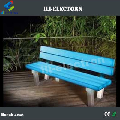 16 สี พลาสติกสว่าง Led เฟอร์นิเจอร์กลางแจ้ง ที่นั่งสวน