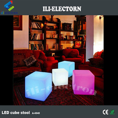 ไฟ LED สามารถชาร์จใหม่ได้ เฟอร์นิเจอร์พลาสติก เฟอร์นิเจอร์กลางแจ้ง ไฟ LED cube
