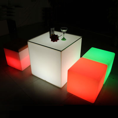 วัสดุ PE ไลท์อัพคิวบ์เชอร์, ไลท์ออเตอร์ LED คิวบ์เชอร์
