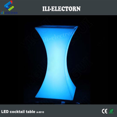 สี่เหลี่ยม LED ไฟ โคคเทลโต๊ะประกายกันน้ําสําหรับงานแต่ง