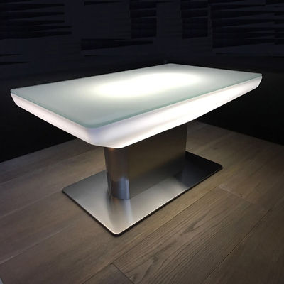แสง LED เฟอร์นิเจอร์บาร์ ค็อกเทลไนท์คลับ โต๊ะสําหรับงานเลี้ยง
