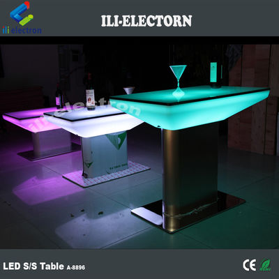 แสง LED เฟอร์นิเจอร์บาร์ ค็อกเทลไนท์คลับ โต๊ะสําหรับงานเลี้ยง
