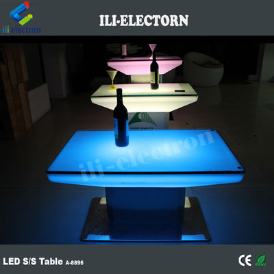แสง LED เฟอร์นิเจอร์บาร์ ค็อกเทลไนท์คลับ โต๊ะสําหรับงานเลี้ยง