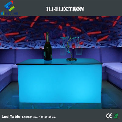 PE พลาสติก LED สี่เหลี่ยม Cube แสง Bar โต๊ะสีเปลี่ยนด้วยรีโมทควบคุมสําหรับสโมสร