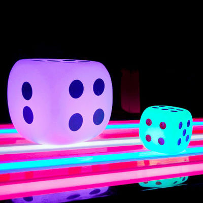 ไฟสว่างภายนอก LED Cube Light Dice Style 15cm 20cm 30cm IP65 กันน้ํา สําหรับงานกลางแจ้ง