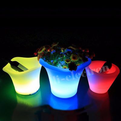 PE พลาสติก 16 สี เปลี่ยนแปลงตกแต่งคริสต์มาส LED แสงดอกไม้ถัง Remote Control Multifunctional