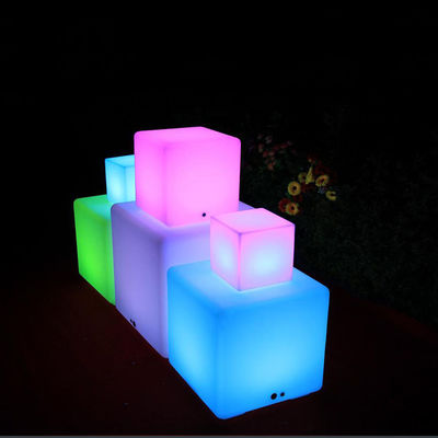 40Cm Remote Control Patio LED Cube Lamp Lantern แหล่งแสง LED สําหรับการบันเทิงในสวน