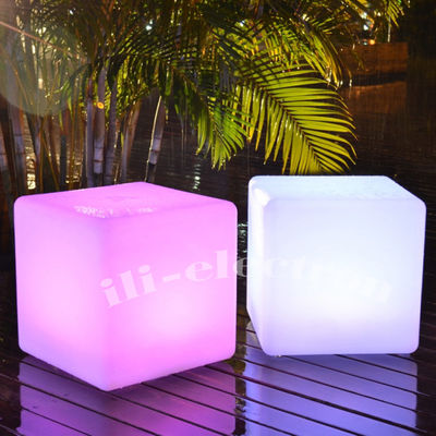 แสง LED สีพลาสติก มีรีโมทคอนโทรล และปรับความสว่างได้
