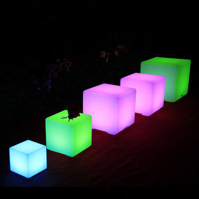 พลาสติกสว่างพื้นที่ LED ไฟลูกกลอง