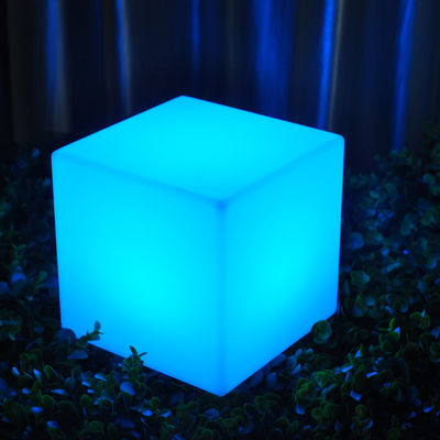 พลาสติกสว่างพื้นที่ LED ไฟลูกกลอง