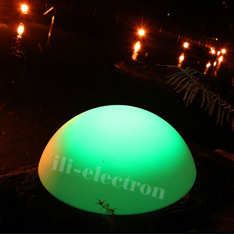 PE พลาสติก LED ไฟครึ่งกลม สามารถชาร์จใหม่ได้ สําหรับตกแต่งคริสต์มาส