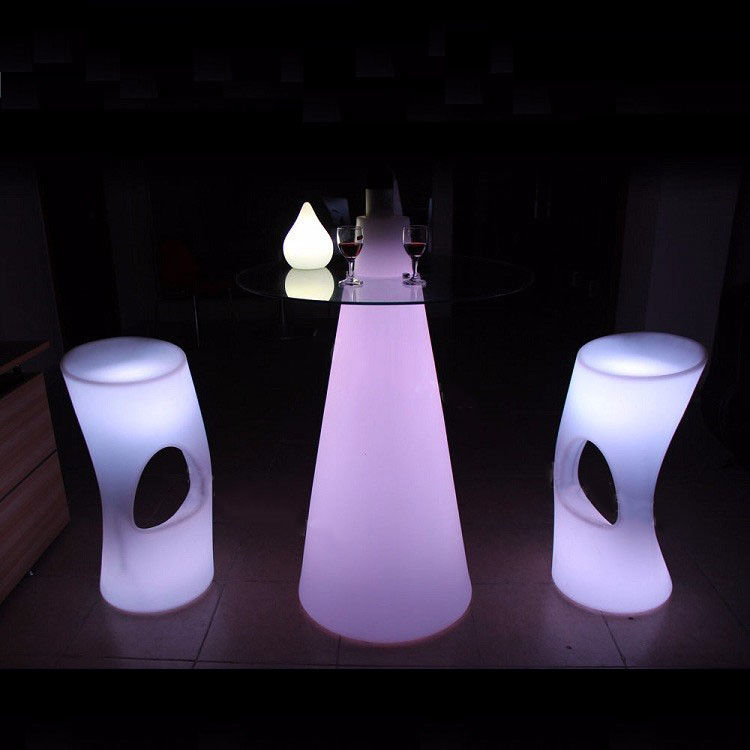 โต๊ะค็อกเทลไฟ LED สีสันหลากหลาย สามารถชาร์จใหม่ได้สําหรับงานเลี้ยง
